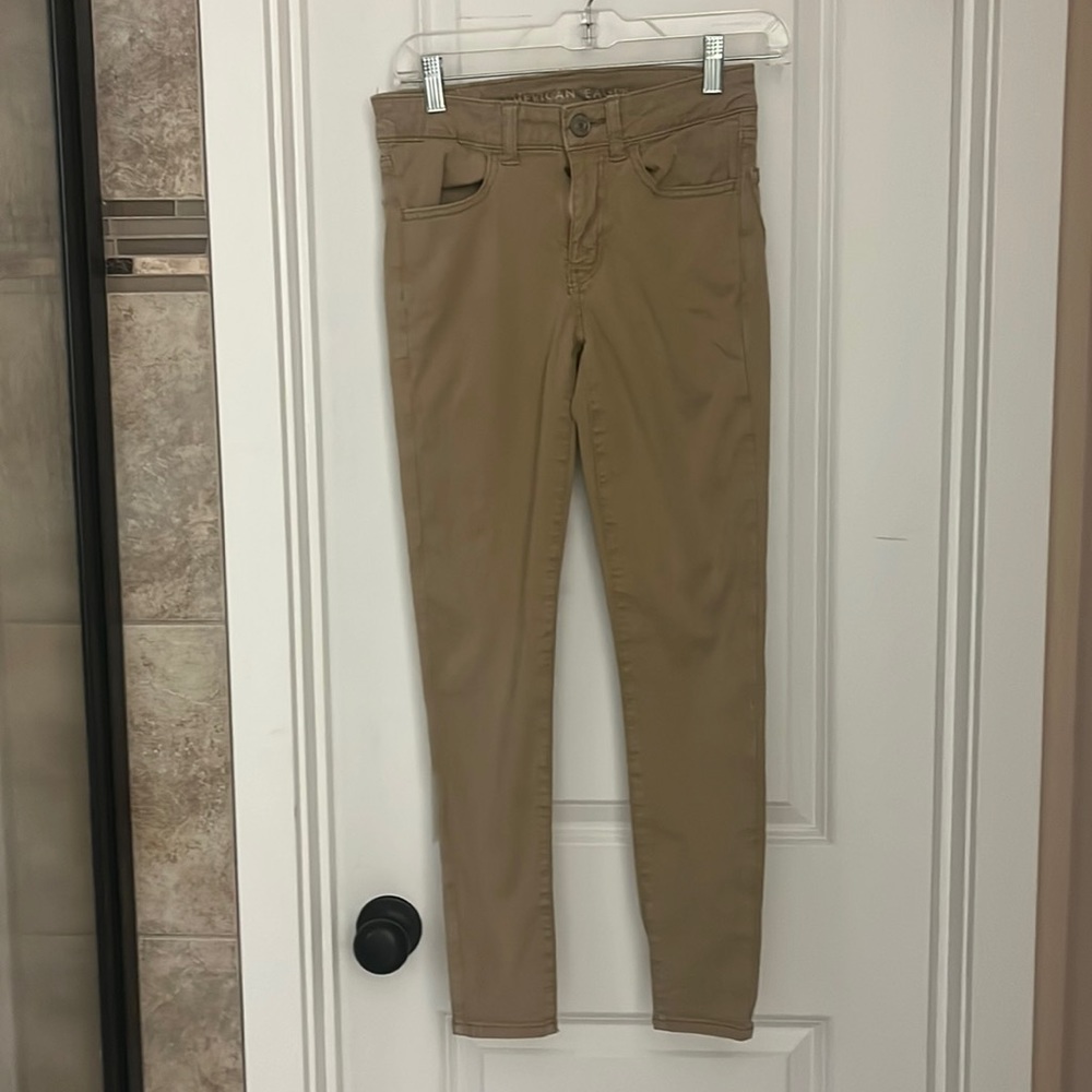 American Eagle Khaki jeggings